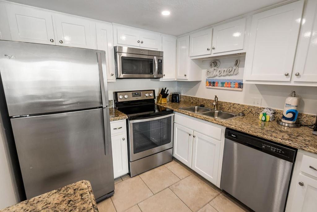 Island Winds East 408 By Albvr - Gorgeous Condo With Million Dollar Views In The Best Location On The Beach 굴프 쇼어스 외부 사진