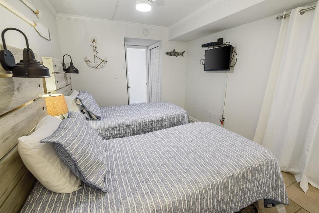 Island Winds East 408 By Albvr - Gorgeous Condo With Million Dollar Views In The Best Location On The Beach 굴프 쇼어스 외부 사진